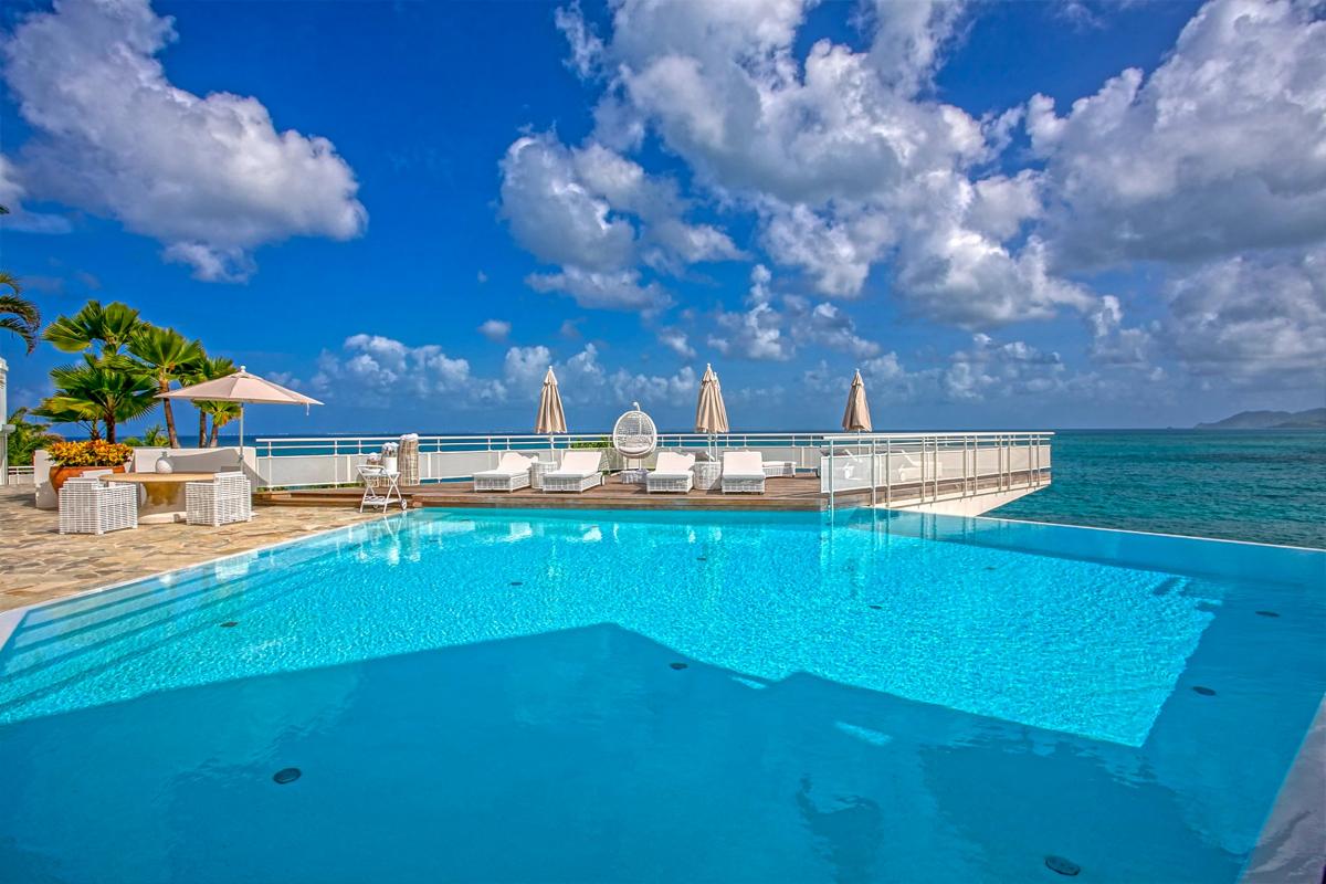 St Martin beachfront luxury villa rental - Main pool